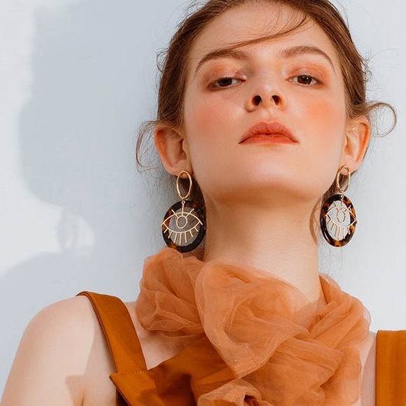 Tortoiseshell Evil Eye Dangle Earring - Picture 2 of 5